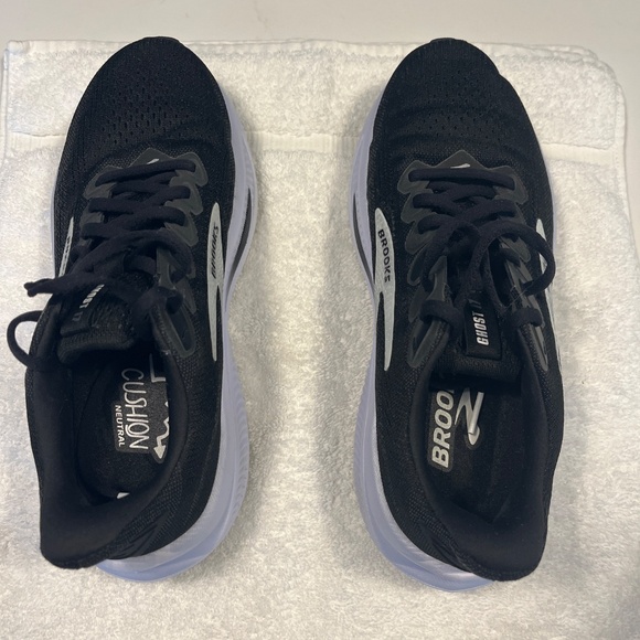 Brooks women’s Ghost 17 running shoes - Picture 6 of 7